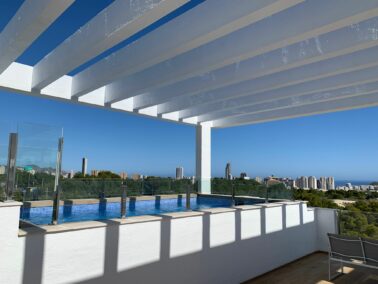 Newly built penthouses in Finestrat with private  rooftop terrace