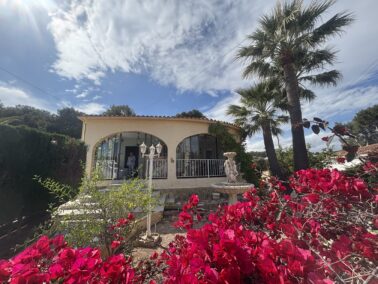 Beautiful Mediterranean villa next to Norwegian School in Alfaz del Pi