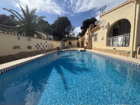 Beautiful Mediterranean villa next to Norwegian School in Alfaz del Pi