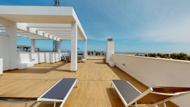 Newly built penthouse in Torrevieja
